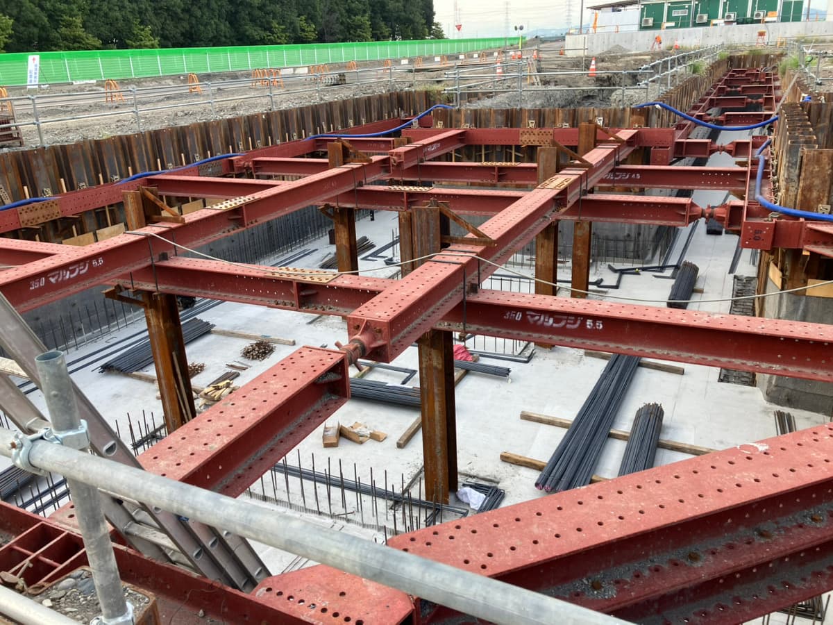 杭・山留め工事